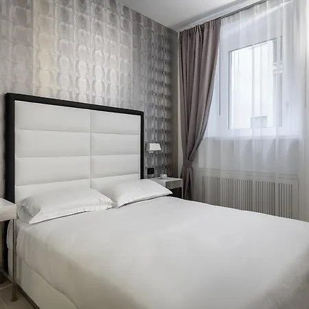 Lhp Piazza Del Popolo Apartment