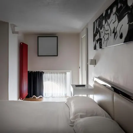 Lhp Piazza Del Popolo Apartment *