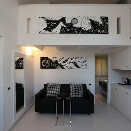 Lhp Piazza Del Popolo Apartmán *