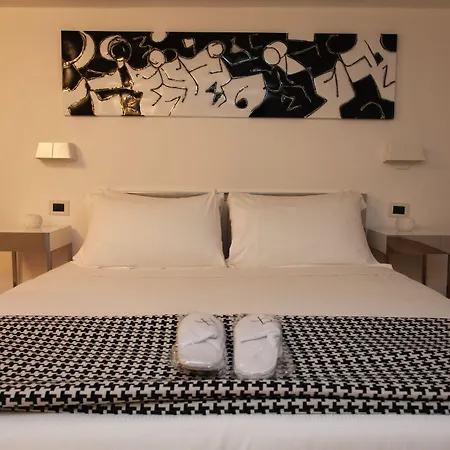 Lhp Piazza Del Popolo *