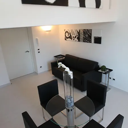 Lhp Piazza Del Popolo Řím