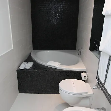 Lhp Piazza Del Popolo Apartmán Řím